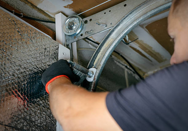 Affordable Garage Door Panel Replacement solutions in Rainbow Park, FL